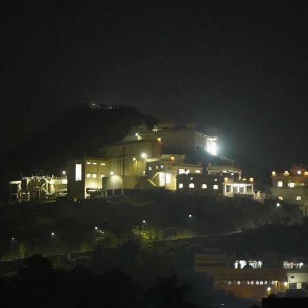 Shri Daulat Villas ウダイプル エクステリア 写真